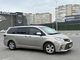 Toyota Sienna 2015 годаүшін8 500 000 тг. в Актау – фото 2