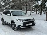 Mitsubishi Outlander 2015 годаүшін11 200 000 тг. в Алматы – фото 5