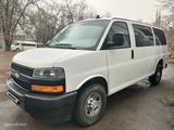 GMC Savana 2019 годаfor21 500 000 тг. в Алматы