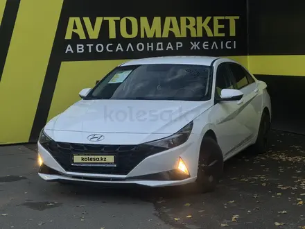 Hyundai Elantra 2021 года за 7 750 000 тг. в Семей