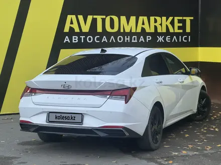 Hyundai Elantra 2021 года за 7 750 000 тг. в Семей – фото 4