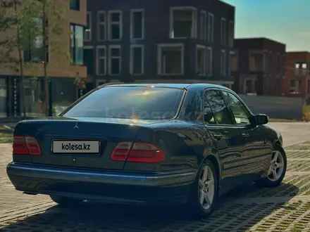 Mercedes-Benz E 280 2000 года за 4 100 000 тг. в Алматы – фото 9