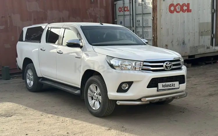 Toyota Hilux 2017 года за 18 000 000 тг. в Актобе