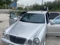 Mercedes-Benz E 320 2001 года за 5 300 000 тг. в Шаульдер – фото 3