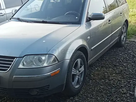 Volkswagen Passat 2004 года за 2 500 000 тг. в Качар – фото 5