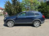 Chevrolet Captiva 2018 года за 8 000 000 тг. в Алматы – фото 2