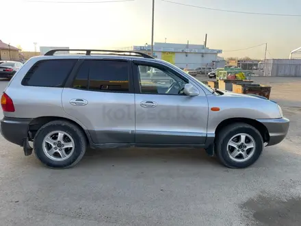 Hyundai Santa Fe 2001 года за 3 000 000 тг. в Караганда – фото 7