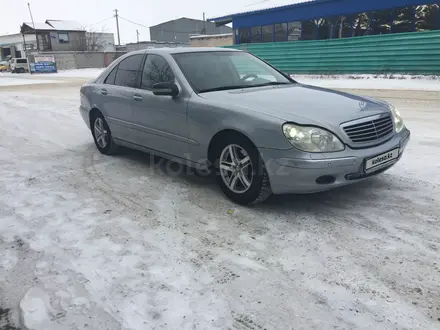 Mercedes-Benz S 320 1999 года за 3 200 000 тг. в Костанай – фото 2