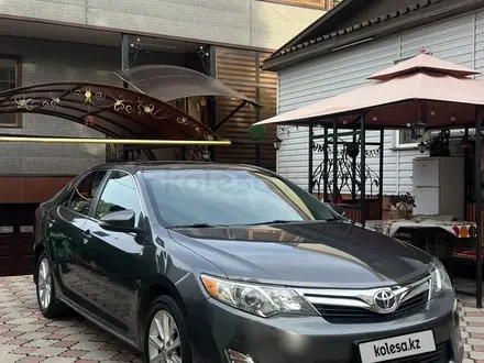 Toyota Camry 2013 года за 9 800 000 тг. в Алматы