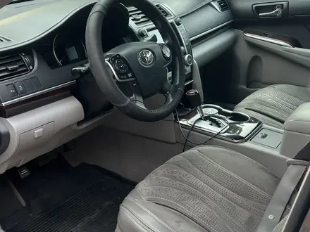 Toyota Camry 2013 года за 9 800 000 тг. в Алматы – фото 6