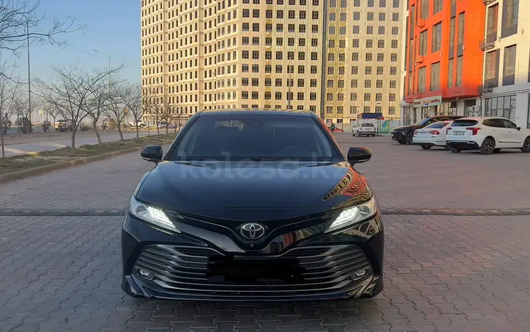 Toyota Camry 2019 года за 16 000 000 тг. в Актау