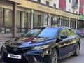 Toyota Camry 2019 года за 11 500 000 тг. в Тараз