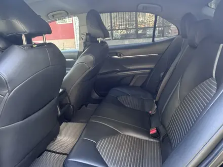 Toyota Camry 2019 года за 11 500 000 тг. в Тараз – фото 11