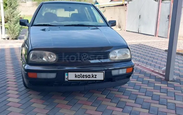 Volkswagen Golf 1997 года за 3 300 000 тг. в Алматы