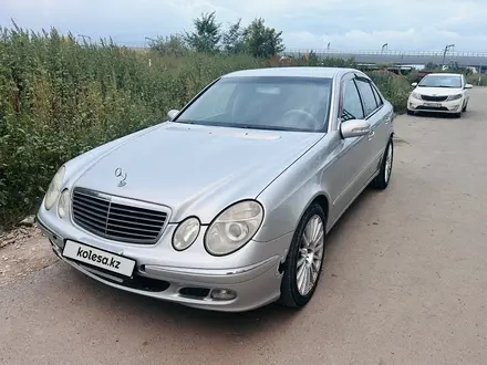 Mercedes-Benz E 240 2003 года за 5 500 000 тг. в Астана – фото 2