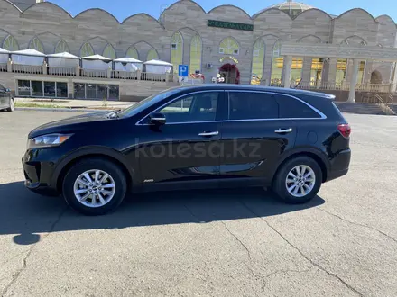 Kia Sorento 2020 года за 9 800 000 тг. в Уральск – фото 2