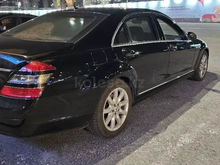 Mercedes-Benz S 500 2006 года за 7 500 000 тг. в Алматы – фото 12
