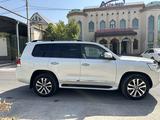 Toyota Land Cruiser 2018 годаүшін38 000 000 тг. в Шымкент – фото 5