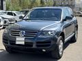 Volkswagen Touareg 2004 года за 5 500 000 тг. в Астана – фото 3