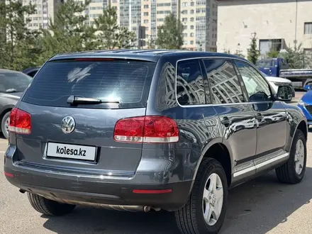 Volkswagen Touareg 2004 года за 5 500 000 тг. в Астана – фото 4