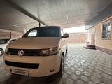 Volkswagen Transporter 2015 года за 11 500 000 тг. в Алматы – фото 2