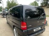 Mercedes-Benz V 230 1998 года за 3 200 000 тг. в Алматы – фото 2