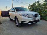 Toyota Highlander 2013 года за 7 200 000 тг. в Актау