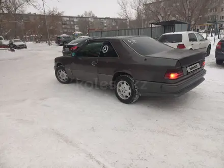 Mercedes-Benz E 230 1990 года за 1 100 000 тг. в Караганда – фото 3