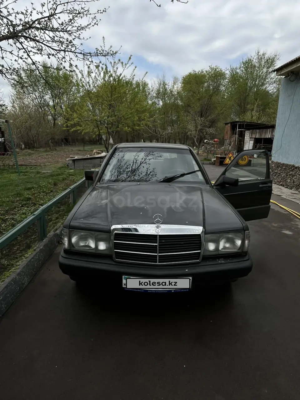 Mercedes-Benz 190, 1993