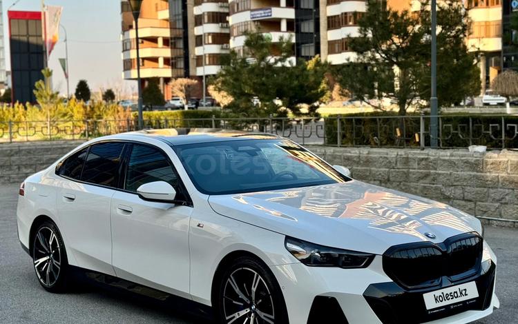 BMW 530 — миниатюра 1