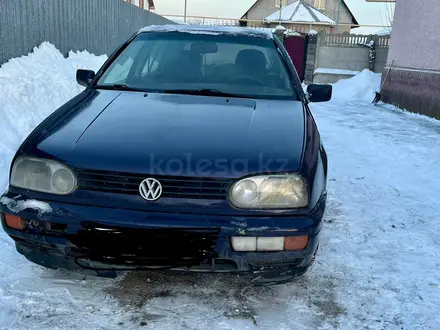 Volkswagen Golf 1996 года за 1 800 000 тг. в Алматы – фото 3