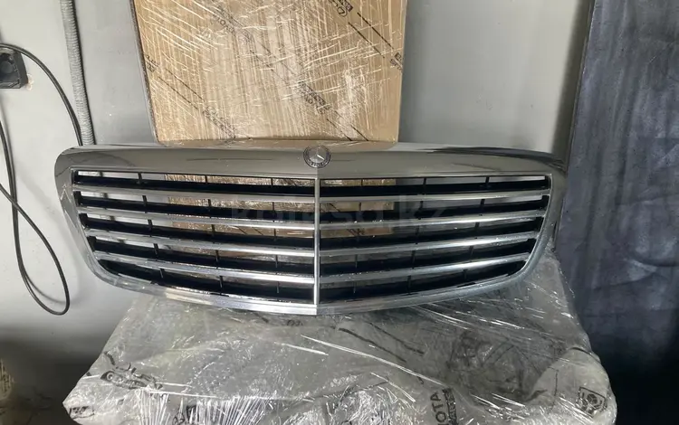 Решетка радиатора Мерседес W221/Mercedes W221 за 50 000 тг. в Караганда