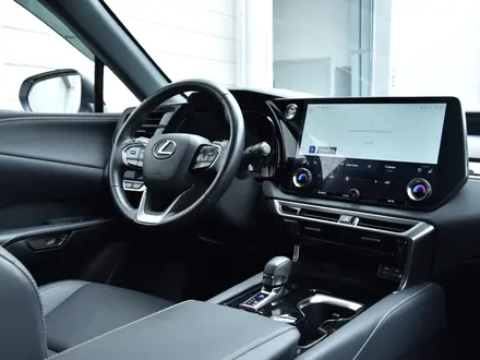 Lexus RX 350 Executive 2023 года за 33 000 000 тг. в Астана – фото 15