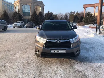 Toyota Highlander 2014 года за 17 000 000 тг. в Актобе – фото 3