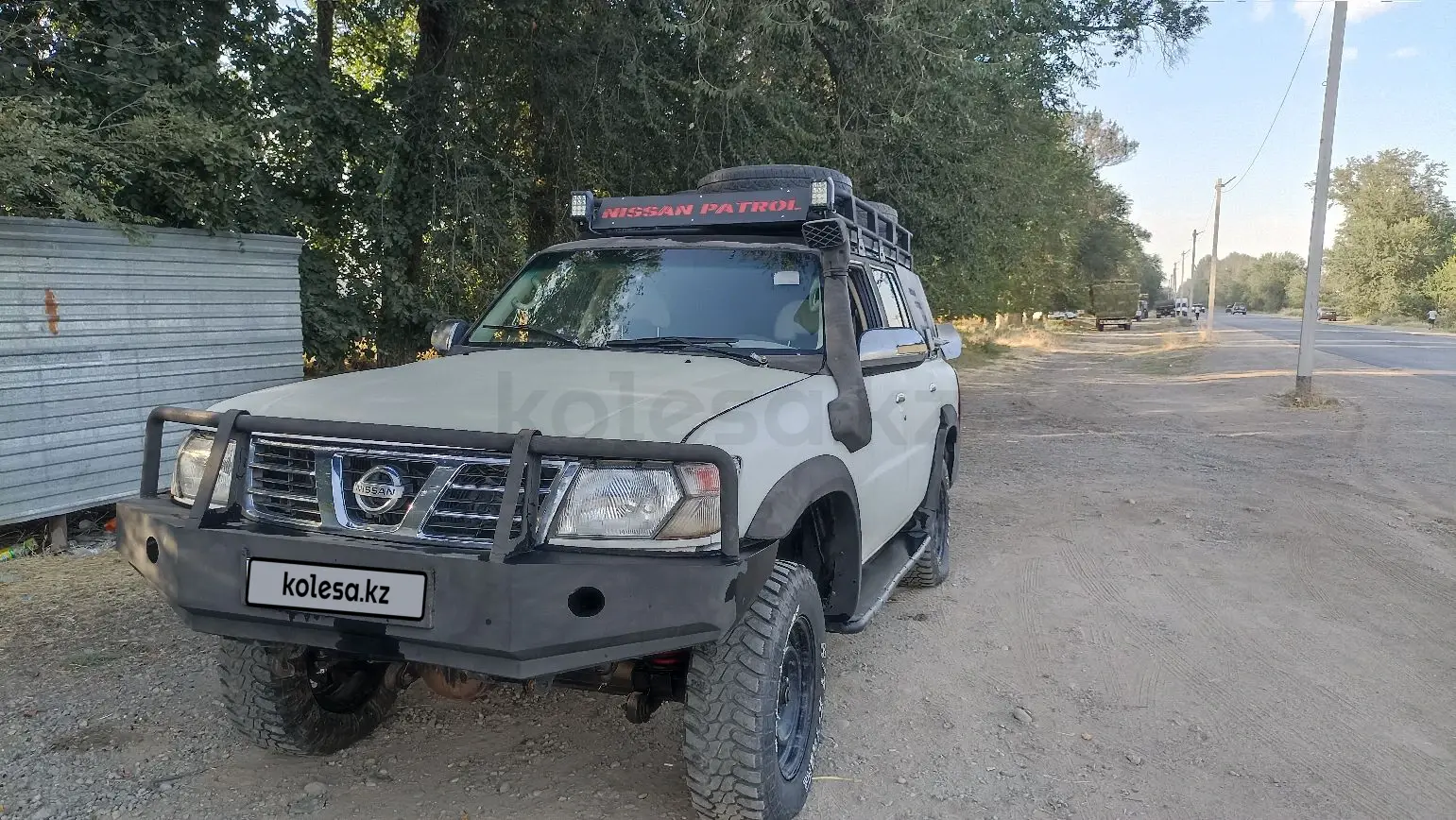 Nissan Patrol, 1998