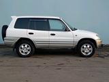 Toyota RAV4 1997 годаүшін2 750 000 тг. в Астана – фото 3