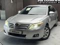 Toyota Camry 2009 года за 6 590 000 тг. в Актобе