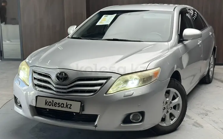 Toyota Camry 2009 года за 6 590 000 тг. в Актобе