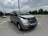 Hyundai Starex 2011 годаfor7 800 000 тг. в Шымкент – фото 2