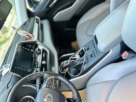 Toyota Highlander 2021 года за 21 500 000 тг. в Алматы – фото 11
