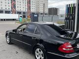 Mercedes-Benz E 320 2003 года за 5 300 000 тг. в Астана