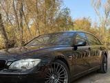 BMW 750 2007 годаүшін6 500 000 тг. в Алматы – фото 2