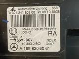 Фара правая Mercedes Benz за 50 000 тг. в Алматы – фото 3