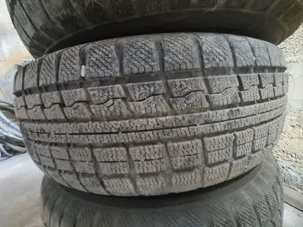 Привозные Зимние шины в комплекте с диском за 100 000 тг. в Алматы – фото 6
