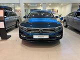 Volkswagen Passat 2022 года за 16 800 000 тг. в Астана – фото 2