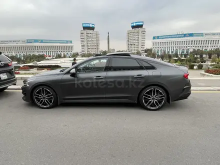 Kia K5 2020 года за 13 000 000 тг. в Алматы – фото 2