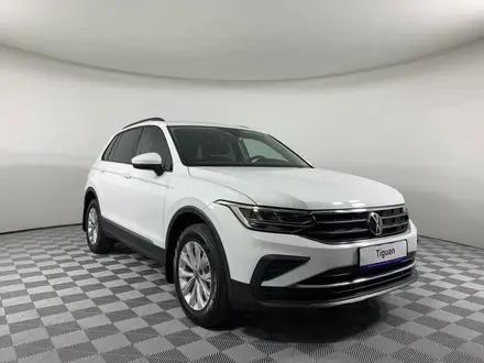 Volkswagen Tiguan 2021 года за 13 900 000 тг. в Алматы – фото 5
