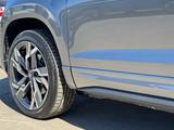 Skoda Karoq Sportline AWD 2026 года за 20 890 000 тг. в Караганда – фото 4