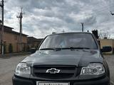 Chevrolet Niva 2011 года за 3 000 000 тг. в Караганда