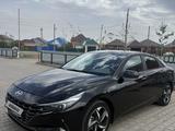 Hyundai Elantra 2023 года за 10 500 000 тг. в Уральск – фото 3